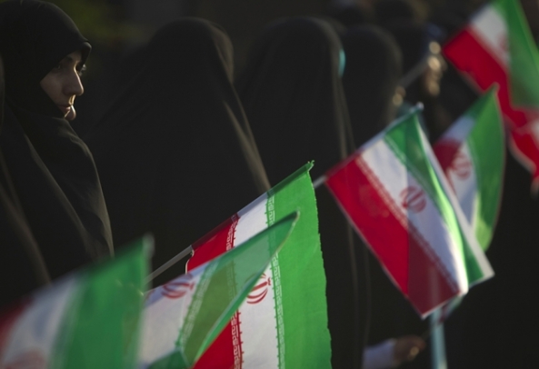 iran-women-flagsrtr2di09-630x432